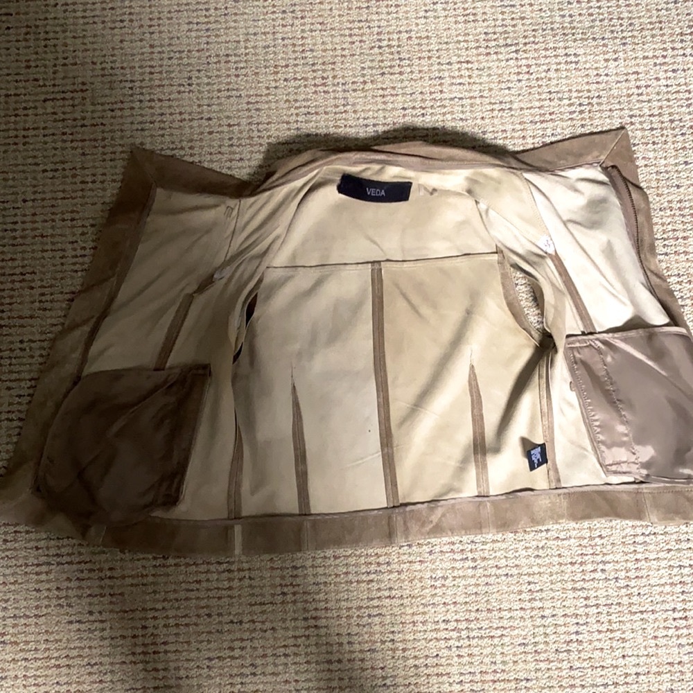 Veda Leather Vest size M - Picture 7 of 9
